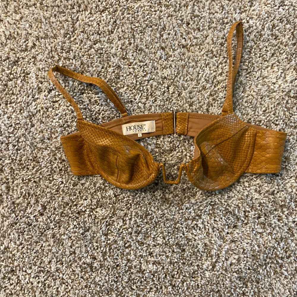House of CB Bra top